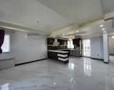 نمایی از آَشپزخانه و پذیرایی آپارتمان دوبلکس در زاغمرز 463487687