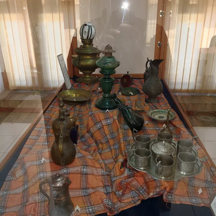 وسایل به نمایش گذاشته شده در موزه عمارت کلبادی 145785462