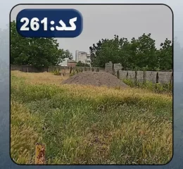 محوطه سرسبز و ویلاهای مسکونی در اطراف زمین شهرکی در خزر آباد