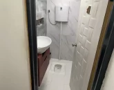 توالت ایرانی همراه با سیفون و روشویی سرویس بهداشتی ویلا در خزرآباد