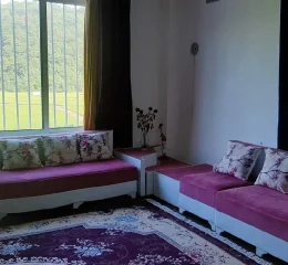 اتاق پذیرایی به همراه مبلمان خانه ویلایی در ساری 385769346575