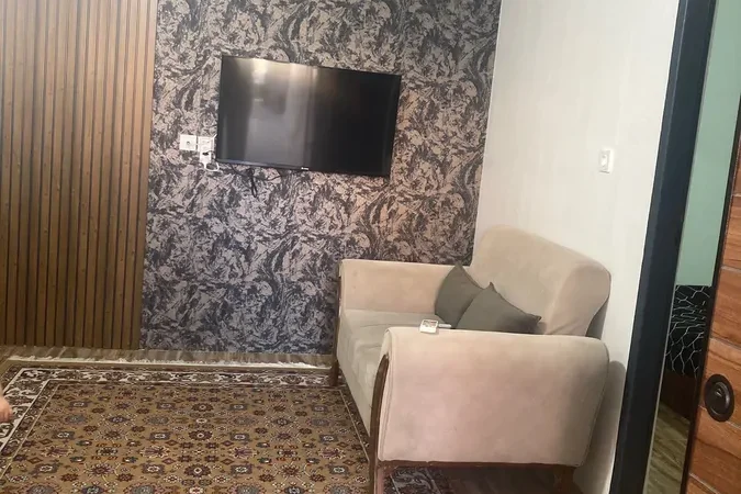 اتاق پذیرایی به همراه مبلمان ویلا در زاغمرز 4545845467
