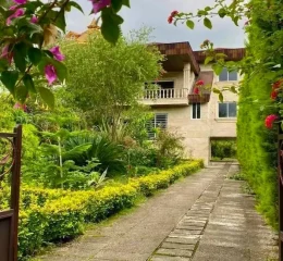 نمای بیرونی دلباز ویلاباغ 500 متری دوبلکس در ساری 154168470565