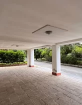 محوطه سازی اطراف پارکینگ آپارتمان در جویبار