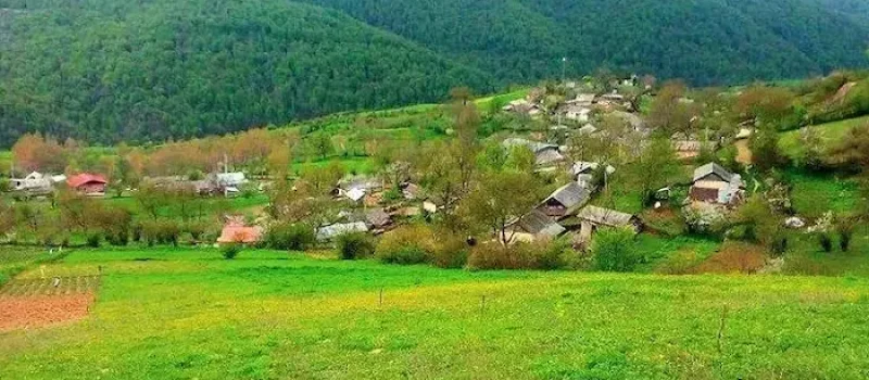 فضای سرسبز دشت ها وکوهستان های اطراف روستای نصیرآباد ساری 215648674874